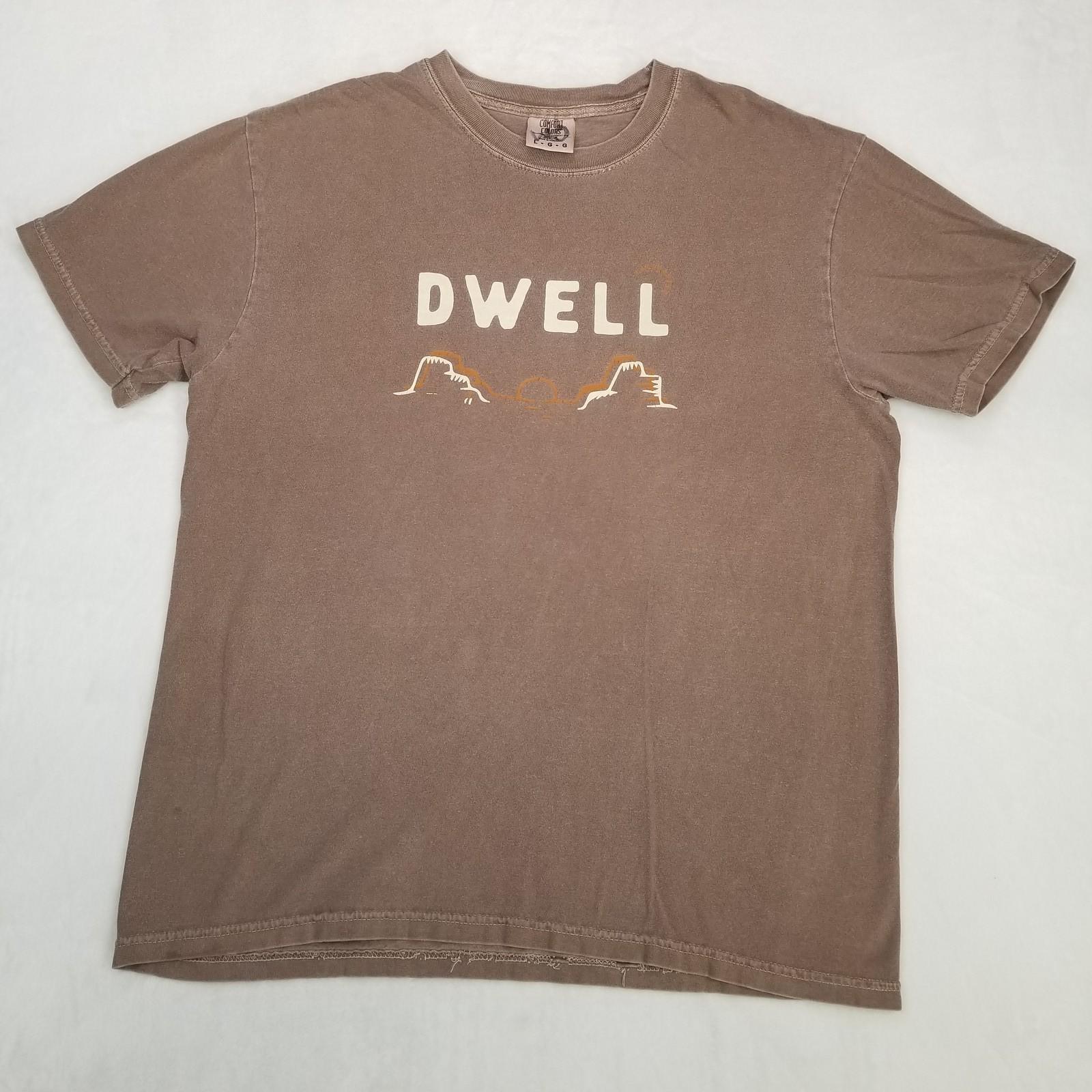 Comfort Colors Men s Brown DWELL Mountain Desert Graphic Crew Neck Large Unisex T-Shirt S