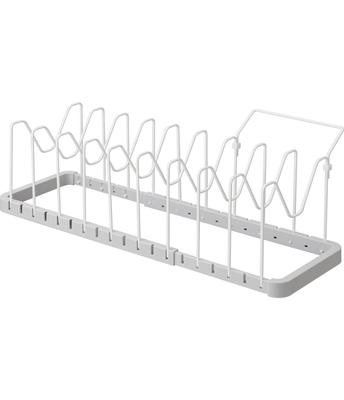 Yamazaki Jitsugyo 3965 Teleskop-Ständer für Topfdeckel und Bratpfannen unter der Spüle, Weiß, D20 x T20 x Teller, Küchenaufbewahrung mit Griffablage und ca.. B45~82 H17,5cm