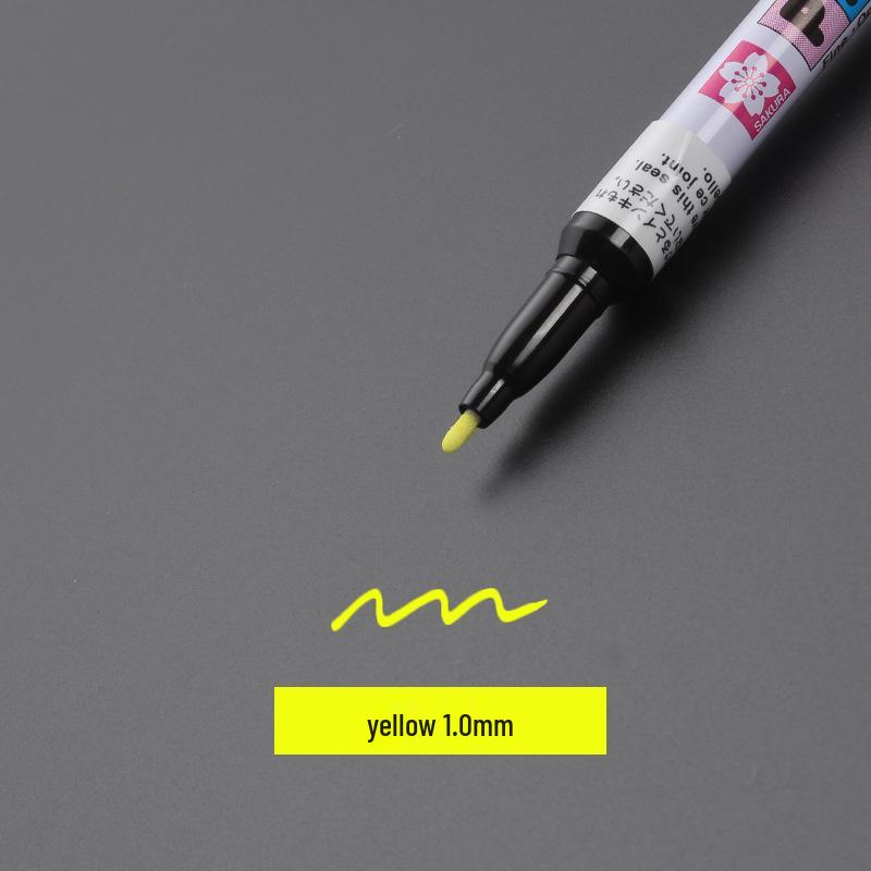 Japan Sakura Gold 2.0mm Paint Pen for Highlighting, Furniture Gilding, and Signature Design