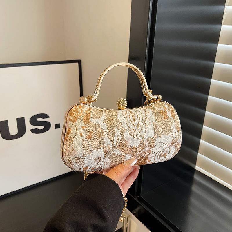 Retro Handbag New Chinese Style Flower Lock Dinner Bag One-shoulder Crossbody Chain Box Bag