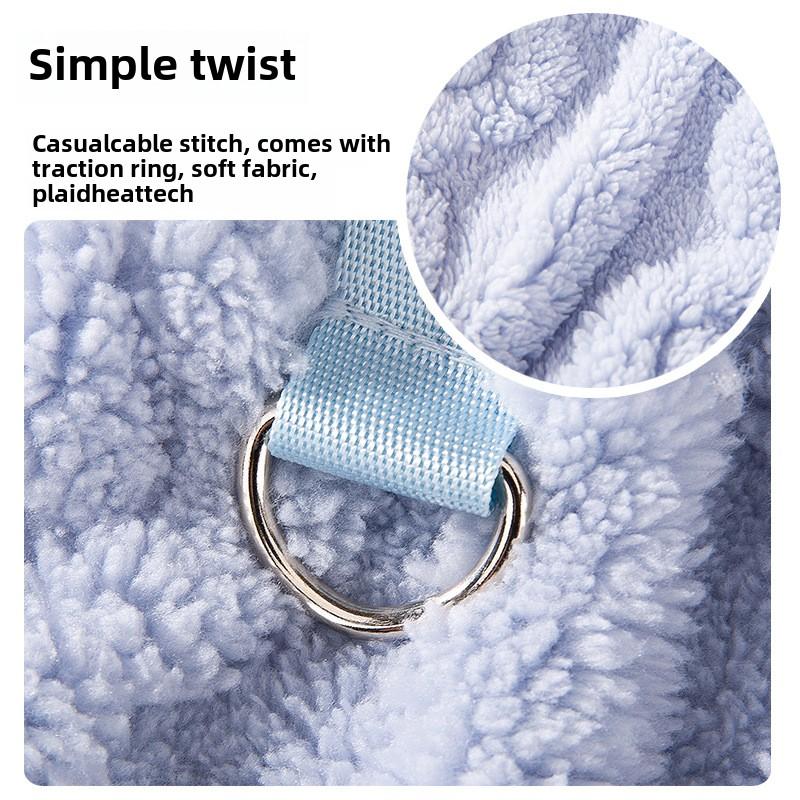 Autumn and Winter Cat Simple Twist Traction Vest Fleece Coat Hairless Cat Warm Thickened Small Dog Pet Cat Clothes