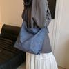 Shoulder Bag Women's New Fashion Versatile Messenger Bag Large-capacity Commuter Tote Bag