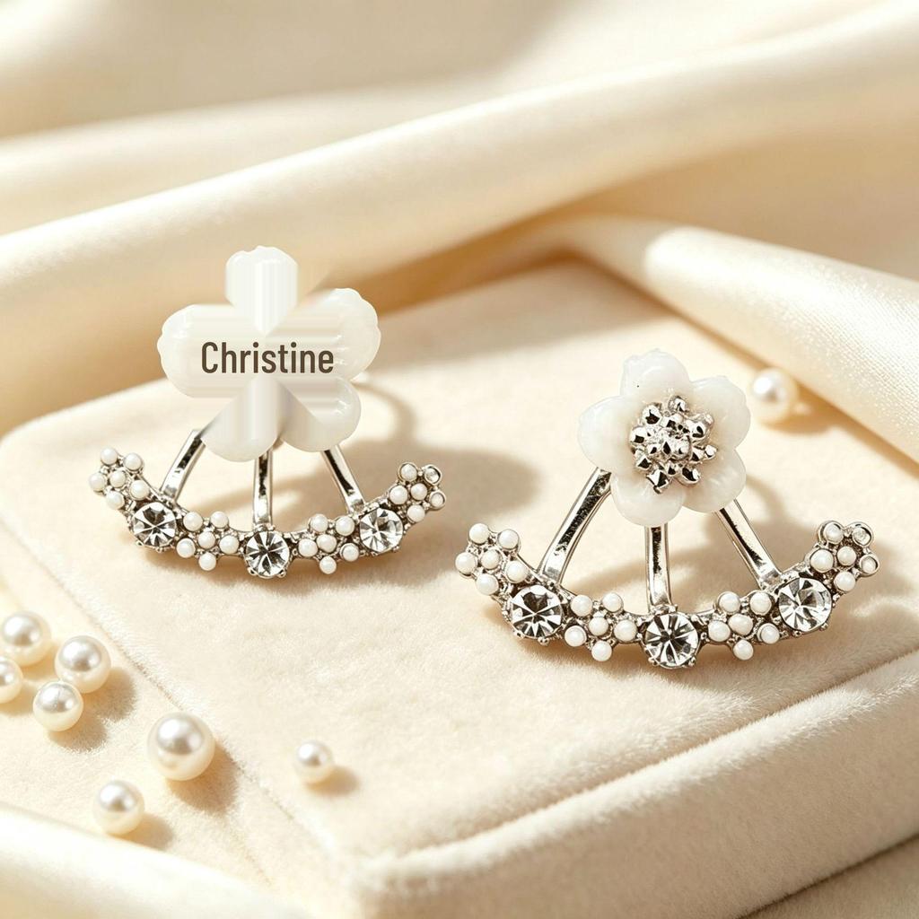 Daisy Crystal Chamomile Flower Stud Earrings for Women - Korean Style Sweet Drop Accessories