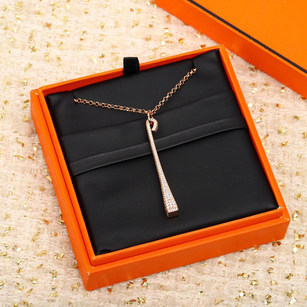 Hot Brand Vintage Women Necklace Luxury Jewelry For Women Designer Pendant Fashion Pure 925 Sterling Silver Chain Necklaces