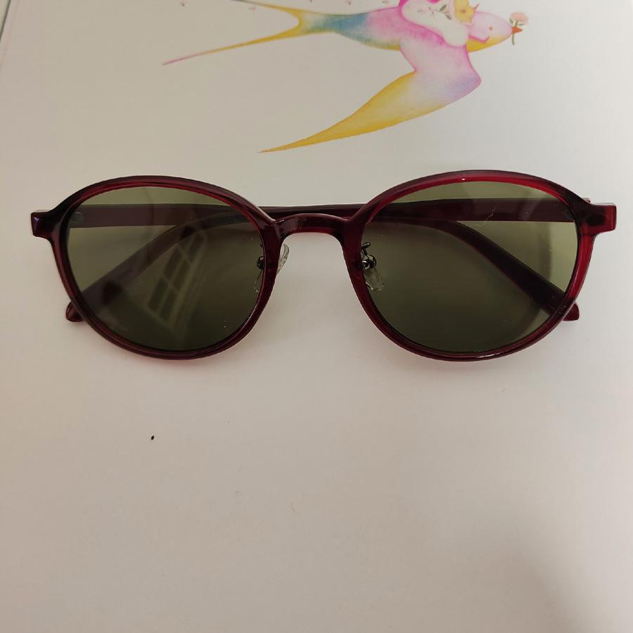 Fashion Stylish Sun Glasses Women Round Shape Uv400 Protection Designer Sunglasses Vacation Travelling Men Sun Glass