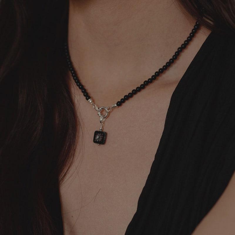 MADE BY EGO Classic Onyx Necklace