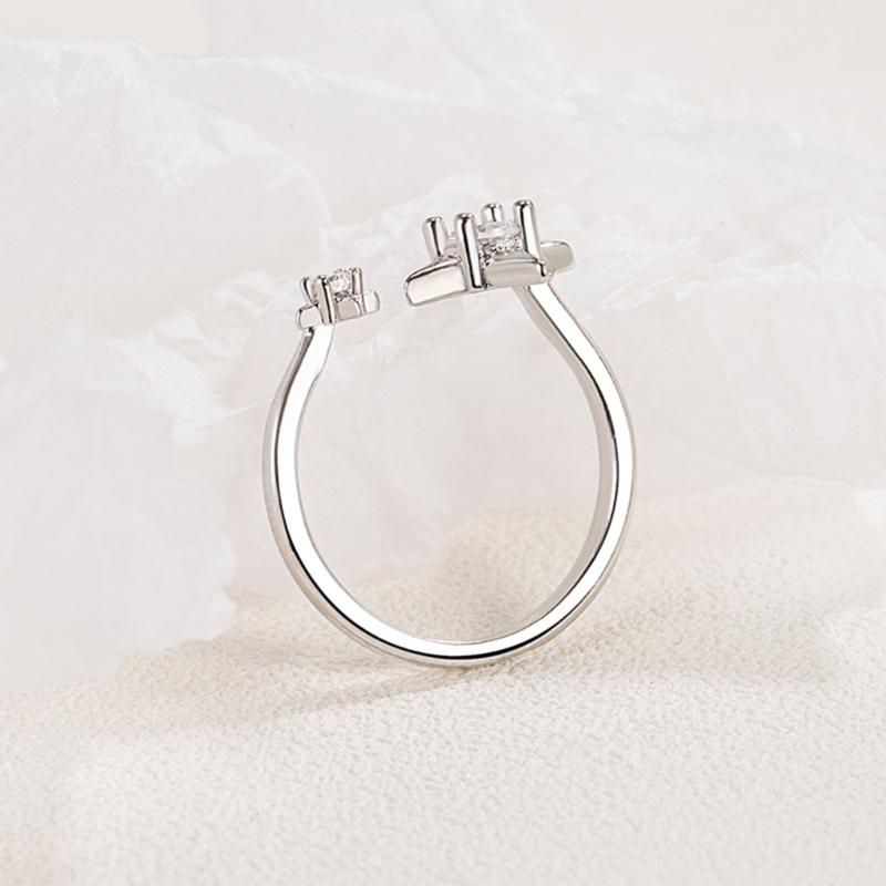 Sweet Cool Temperament Four-star Light Zircon Open Ring Cold Wind Simple Niche Design Rhinestones Ring for Women Girls