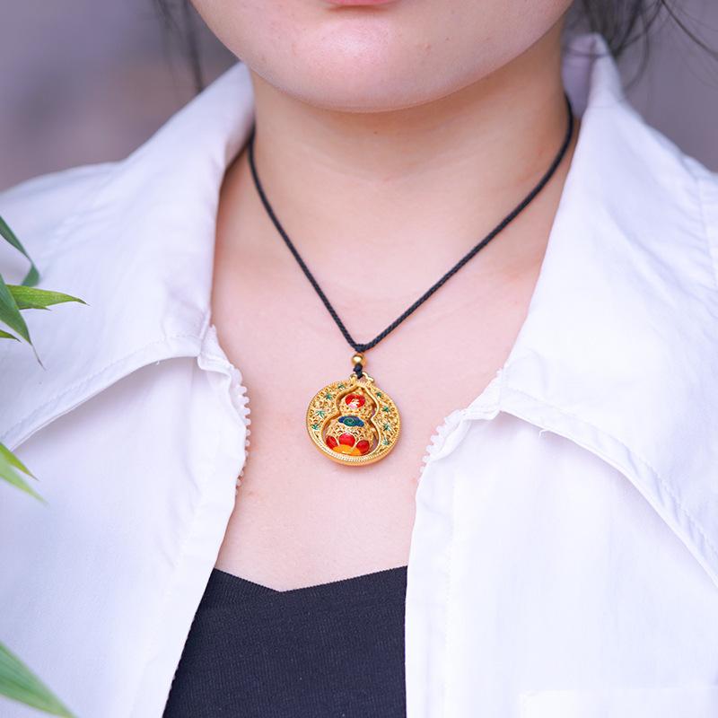 Gourd Three-dimensional Rotatable National Trend Carved Auspicious Cloud Temperament Jewelry Necklace Pendant