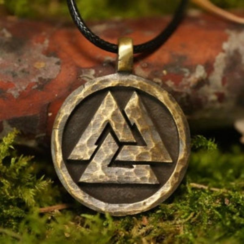 Viking Valknut Warrior Pendant Norse Jewelry Necklace Pendant Amulet Odin with Adjustable String