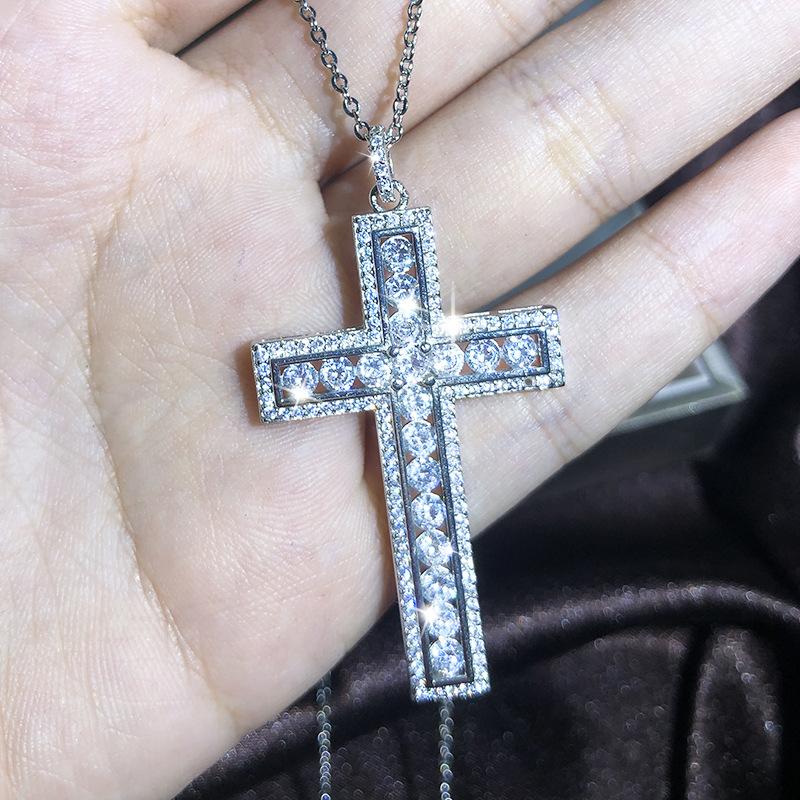 Módní řetízek s přívěskem křížek Roztomilý dámský náhrdelník Zirkonový krystal AAAAA+ Choker s křížkem pro ženy