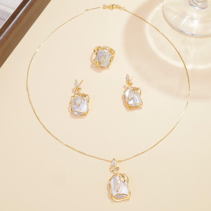 Natural Freshwater Pearl Jewelry Set: Unique Baroque Style, Fashionable European & American Design