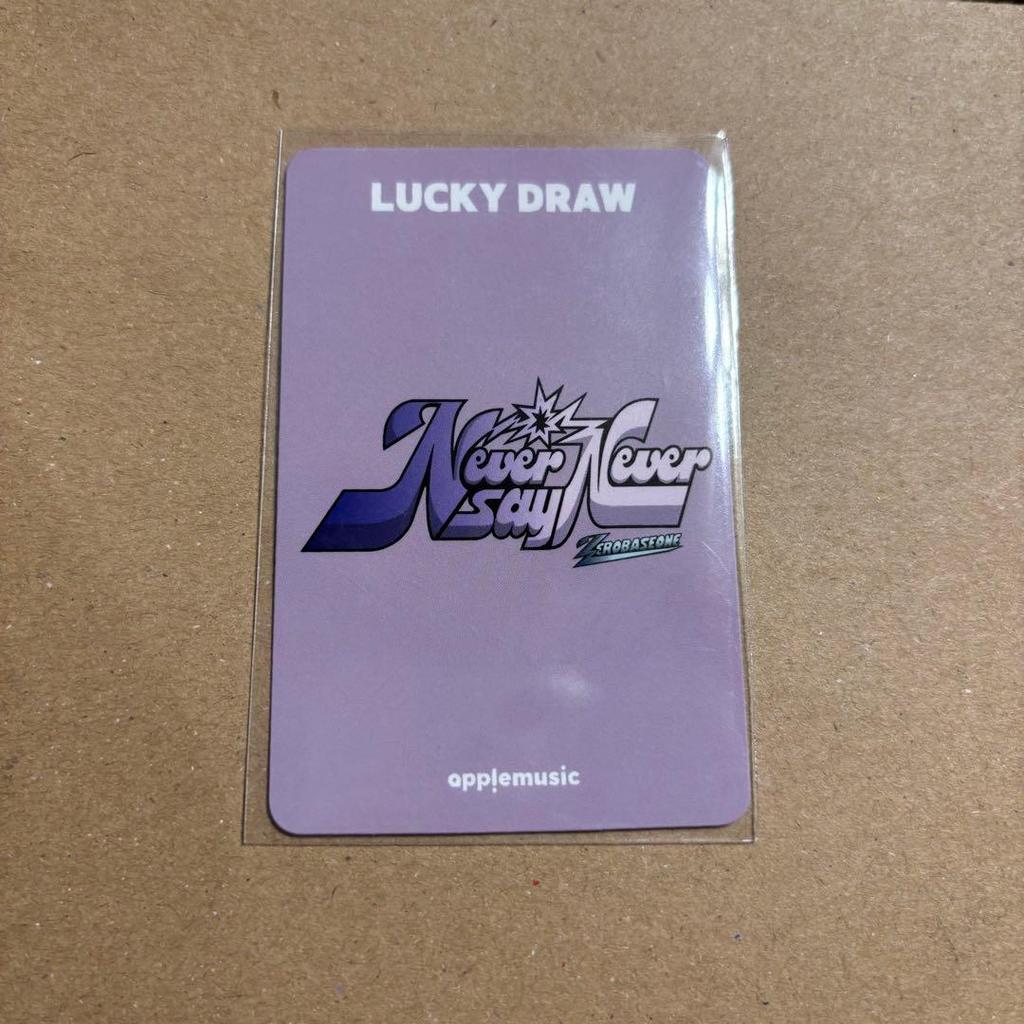[USED] Jiwoon Zebewan Applemusic Lucky Doll Trading Card