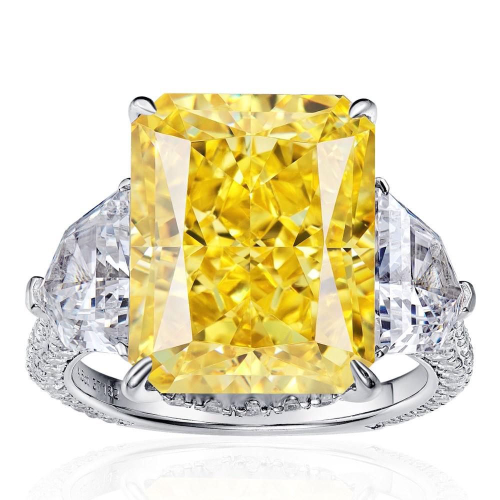 Exaggerated Yellow Diamond Square Sugar Ring Women’s 11 Carat 5A High Carbon Diamond Inlaid 925 Silver.