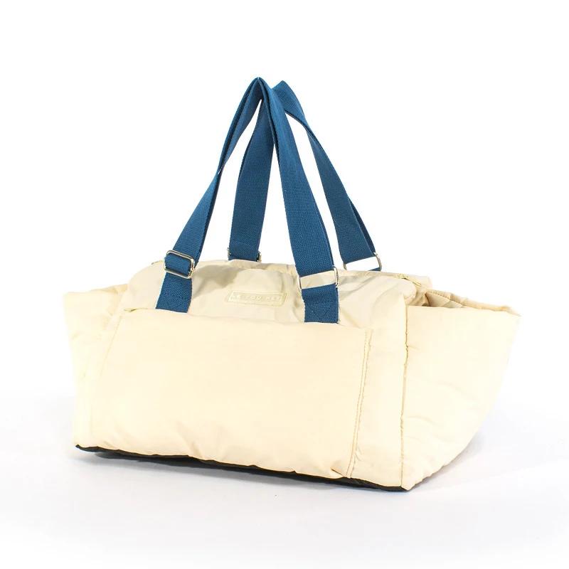 Warm Pet Bag Loose And Thick Comfortable Easy To Clean Pet Travel Bag Cat Supplies Suitable for Small Dogs Shoulder Bag