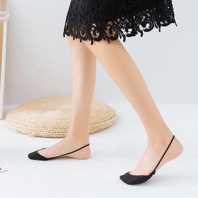 fake071_High-end Cushioned Strappy Shoes