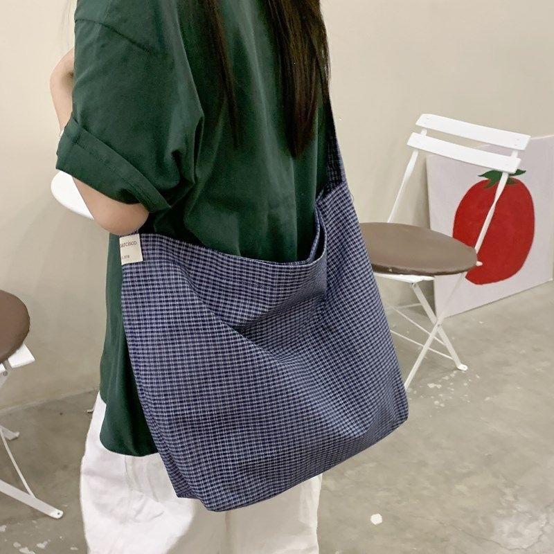 Plaid Canvas Shoulder Tote Bag Large Capacity Soft Fabric Perfect For Daily Commuting School Shopping