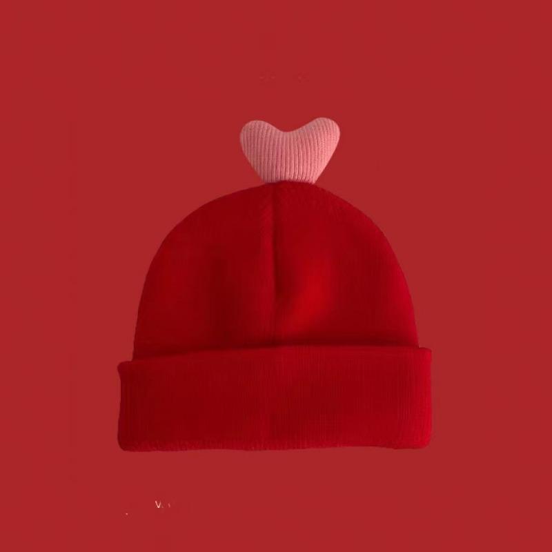 

New feeling full of red hat~ autumn and winter baby hat cute super cute 0-3-6 month baby Christmas ear protector about 46-50cm average size