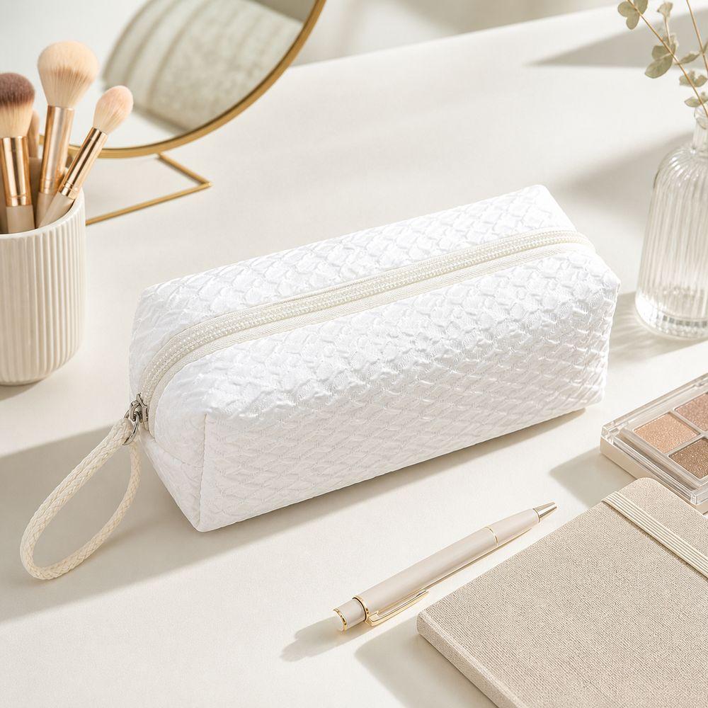 Zipper Closure Zipper Pouch Textured Surface Pencil Case High Quality Makeup Bag  Makeup Storage