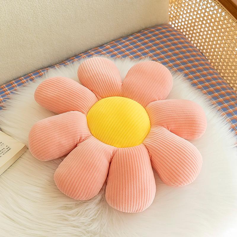 Small daisy seat cushion sun flower throw pillow flower plush toy living room sofa pillow balcony bay window ornament