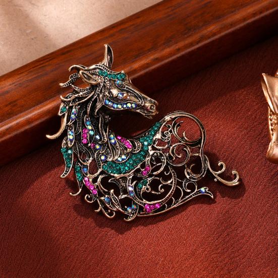 Retro Rhinestone Horse Brooch Pin Women Men Zinc Alloy Horse Head Lapel Pin Animal