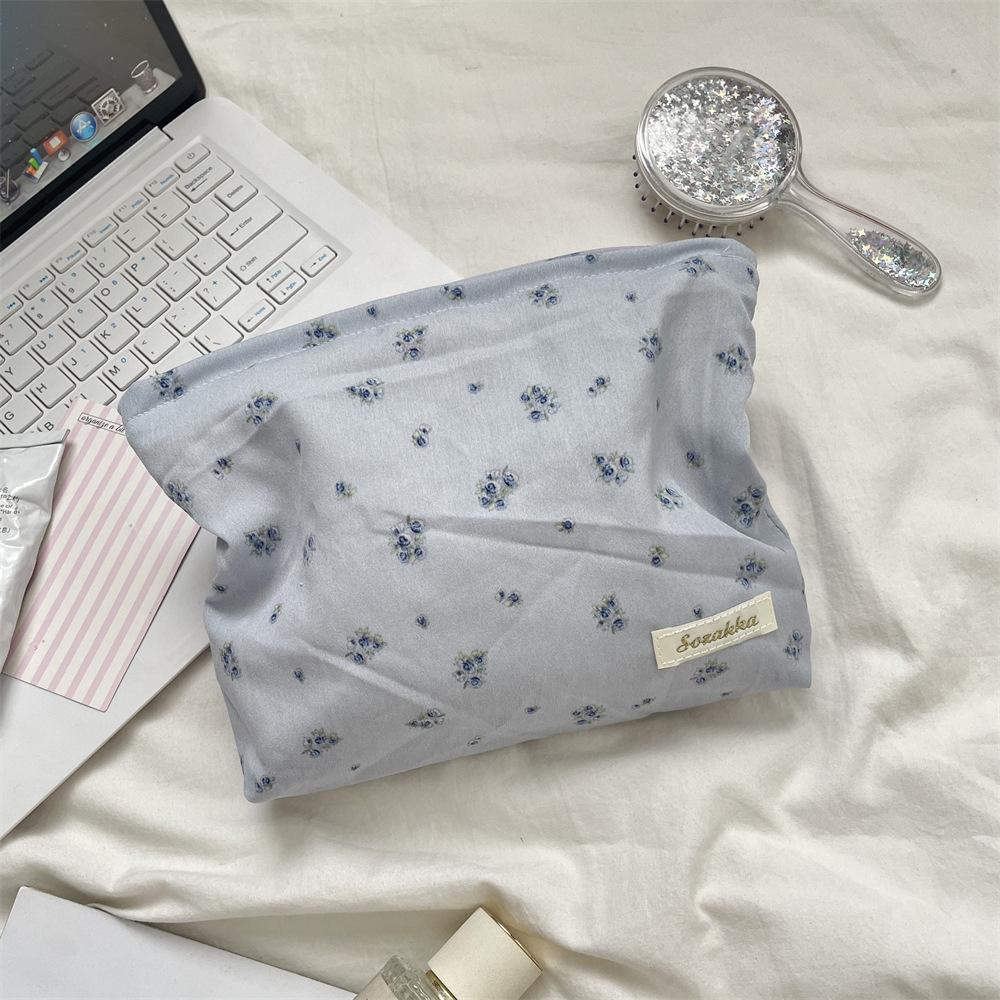 Floral Makeup Bags Women Cosmetic Bag Artistic Print Clutch Bag Travel Organizer Wash Bag Portable Makeup Pouch Key Phone Pouch