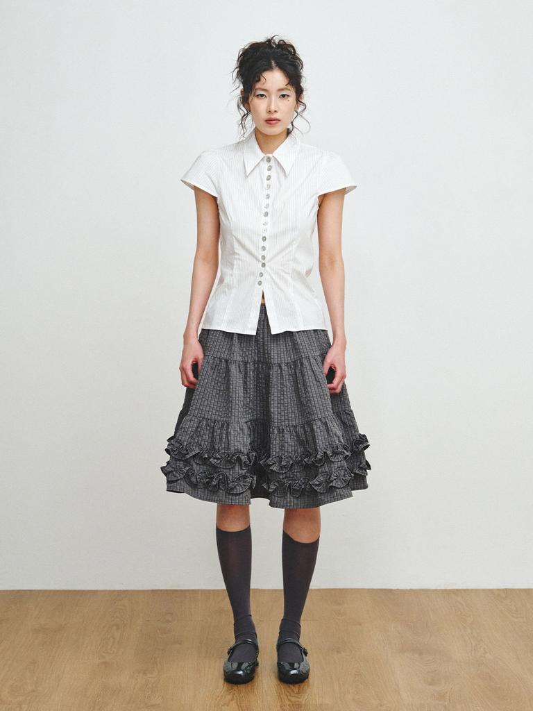 Peullijeupeulojegteu Pin-Stripe Button Top