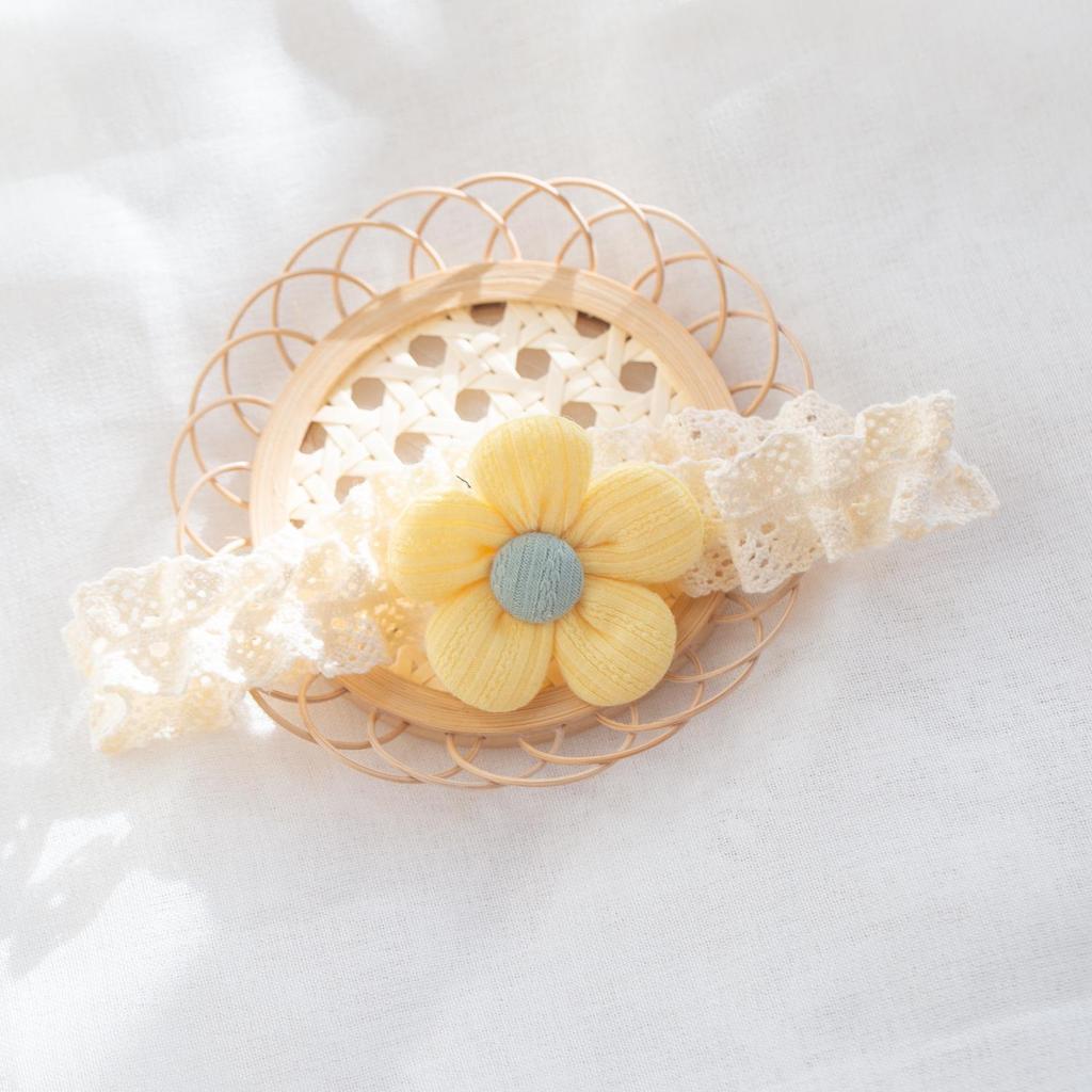 0-3 Yr Baby Headband: Gentle Fit, Flower Design for 100-Day & 1st Birthday Celebrations