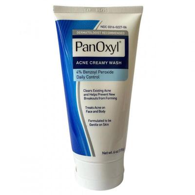 Panoxyl Akné Benzoyl Peroxide Čisticí pěna 4% 170 G