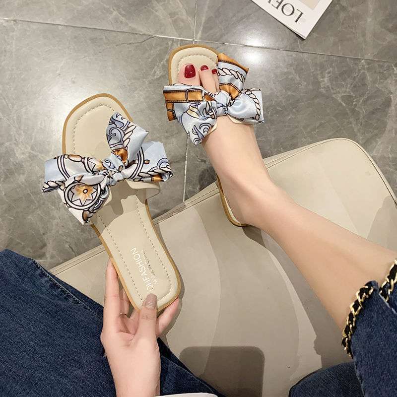 Foot Width Fat Fat Large Size Women's Shoes 35-43 Bow Cool Slippers Women's Versatile Korean Version Soft Flat Bottom Non-slip One-word Drag