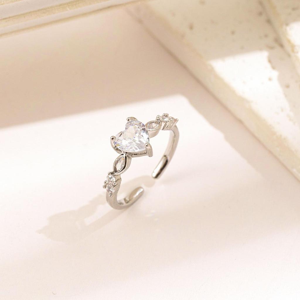 Micro-Inlaid Zircon Fashion Open Ring - Adjustable Luxury Index Finger Jewelry for Women