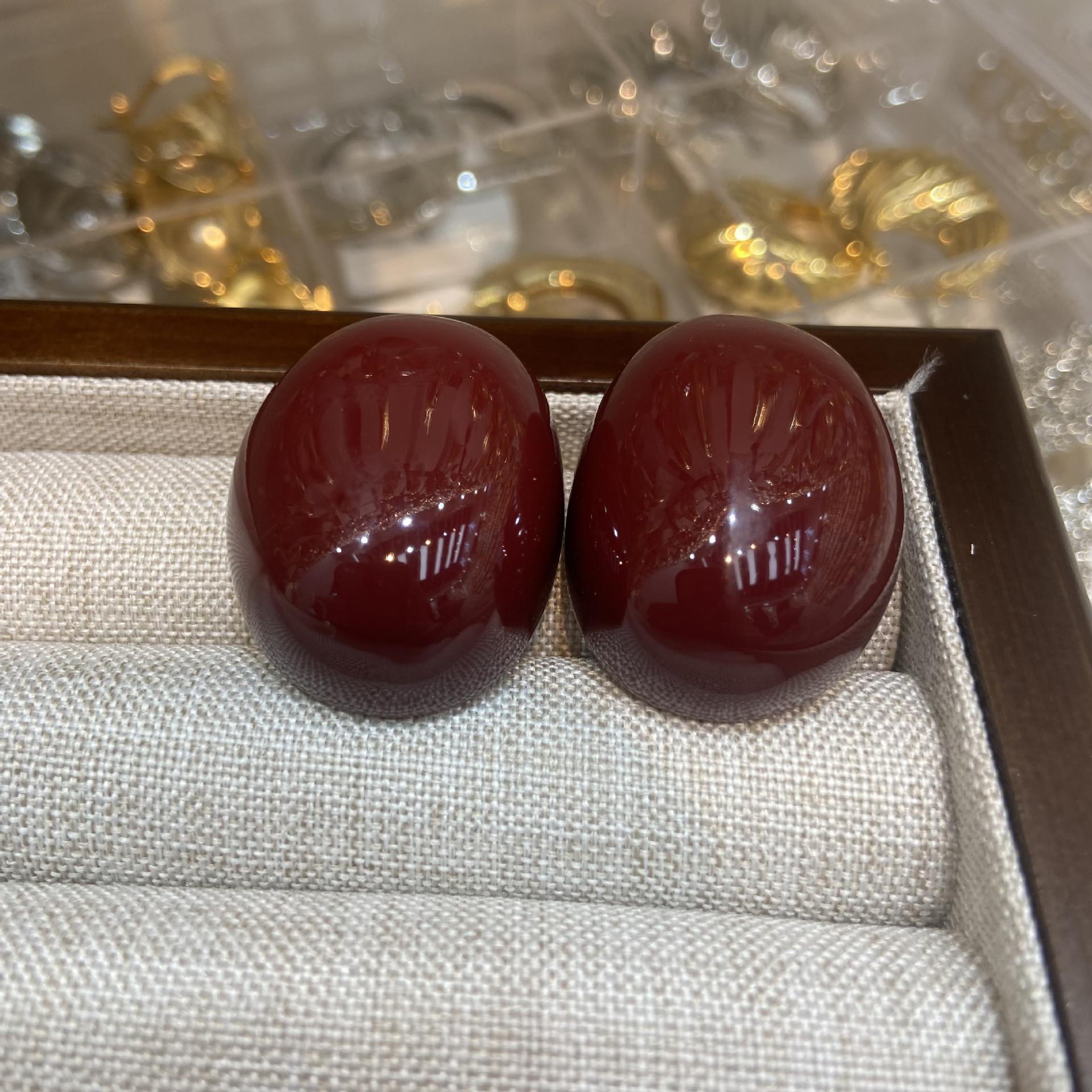 

Ангола красные овальные серьги ручной работы с капельной глазурью нишевая мода яйцевидной формы полукруг темперамент бордовые серьги-гвоздики универсальные женские