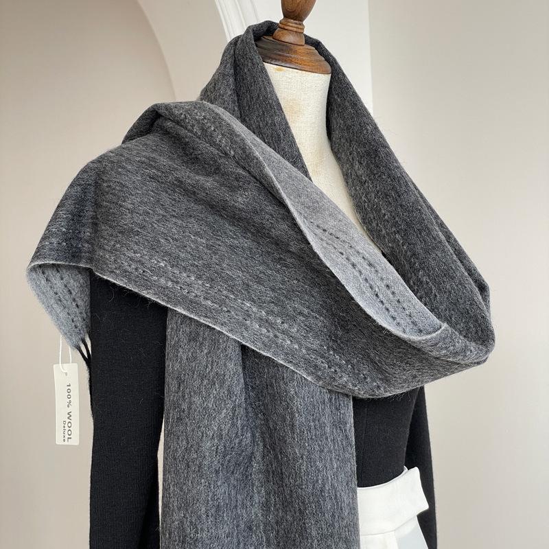 

Luxury~ 100 wool double-sided solid color scarf autumn and winter warm scarf, gifts are unisex
