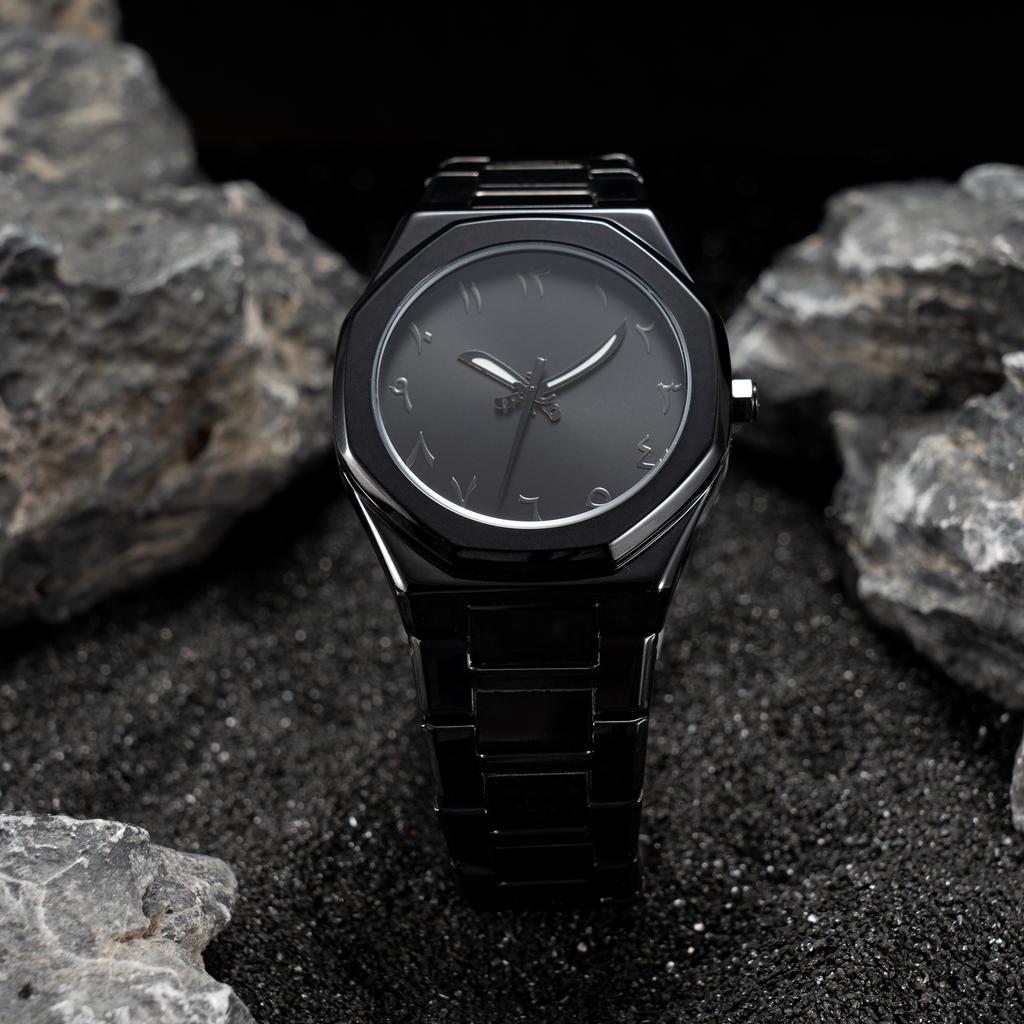 Modern minimalist personality creative allblack men watch Arabic numeral knife pointer leisure alloy watch unique design watch