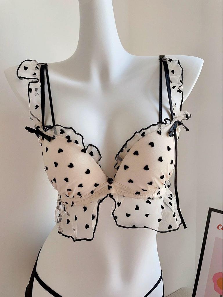 Japanese Style Lace Wirefree Push-Up Lingerie Set for Women - Sweet & Sexy Bra for Small Chest