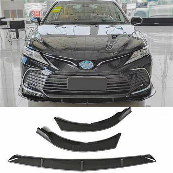 Zadný difúzor Toyota Camry 2018-2022 s navigačnými svetlami