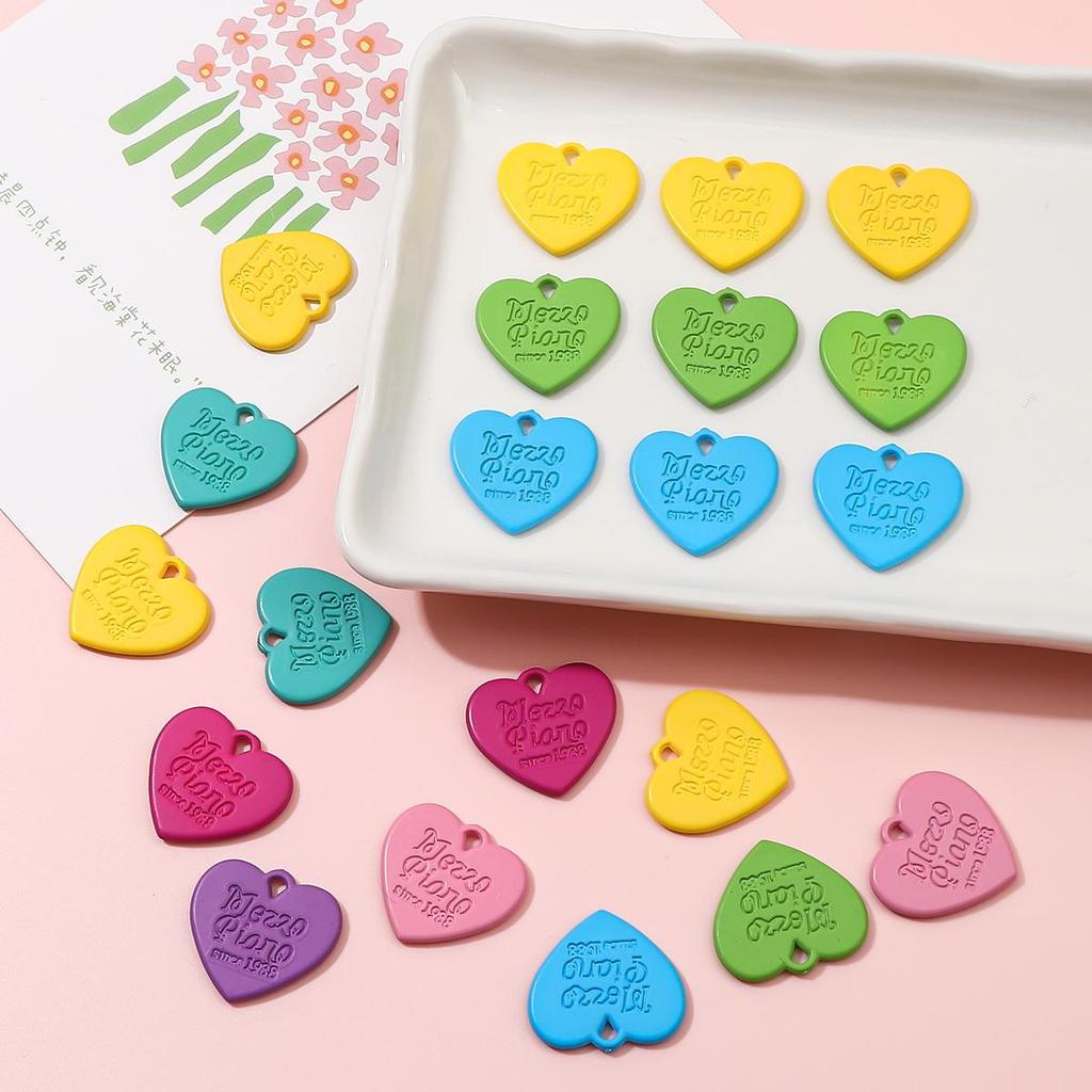 10 etichette acriliche con ciondolo a forma di cuore d'amore per la realizzazione di gioielli, orecchini fai da te