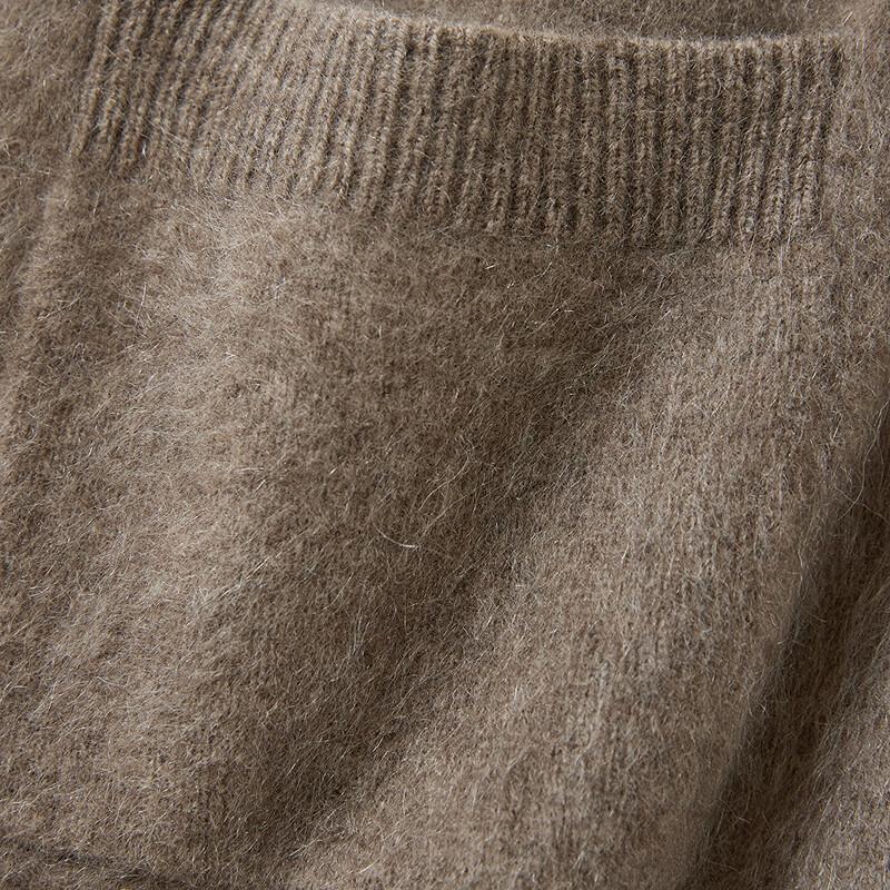 Broadcast Women's Gray V-Neck Knit Cardigan