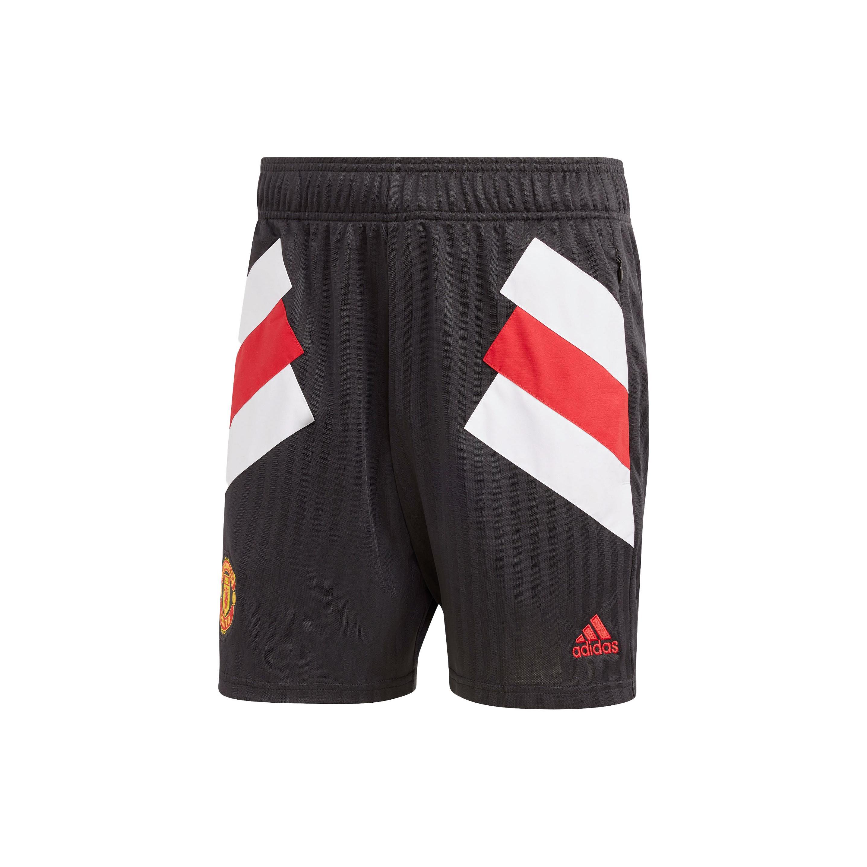 

Новые шорты Adidas MANCHESTER UNITED THEATRE OF DREAMS Мужские Черные HT2001 S