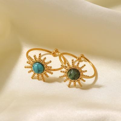 Anello INS in acciaio titanio nuovo stile francese forma sole intarsiato turchese africano/turchese anello aperto
