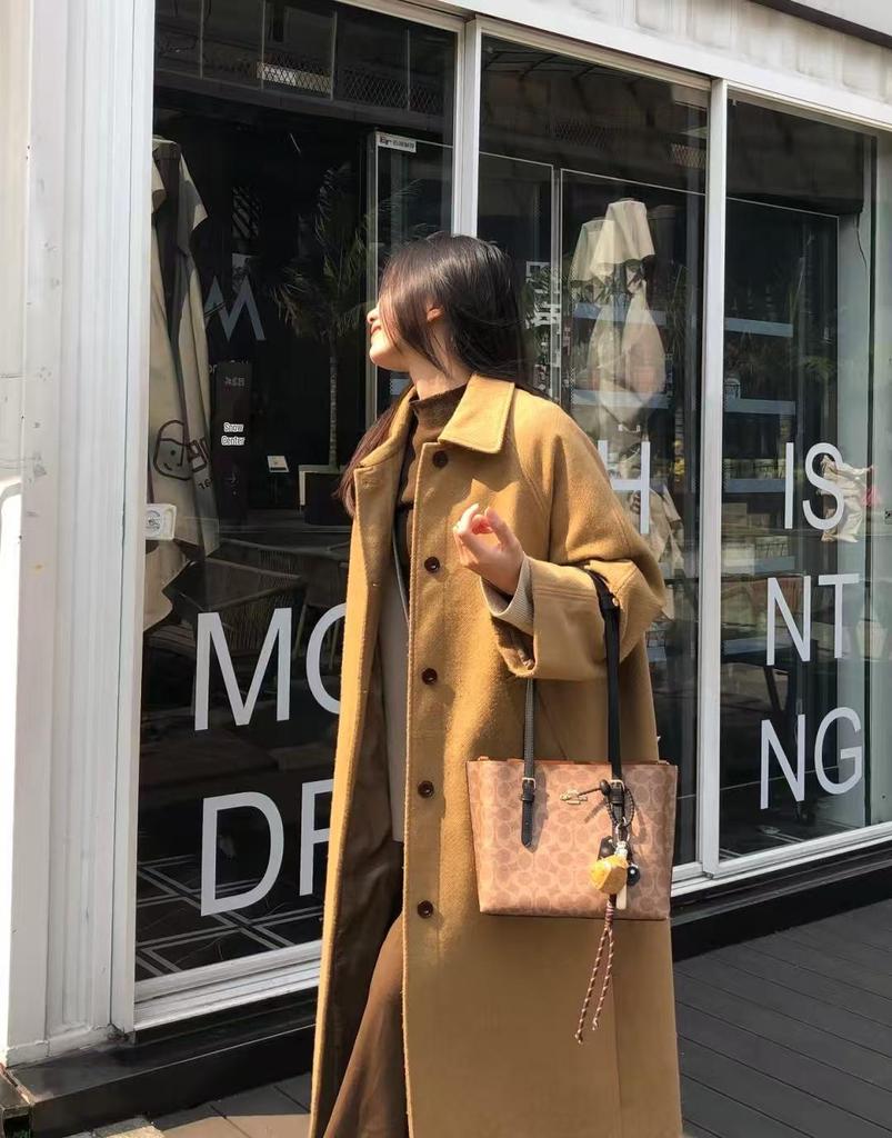 Koujia Jasmine Mollie25 Tote: Všestranná ležérní módní kabelka - Taška přes rameno & Crossbody taška