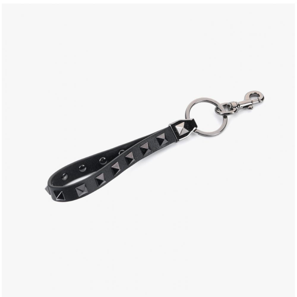 Valentino 4y2P0550 Vh3 0no P0550 Vh3 0no Rockstud Keyring