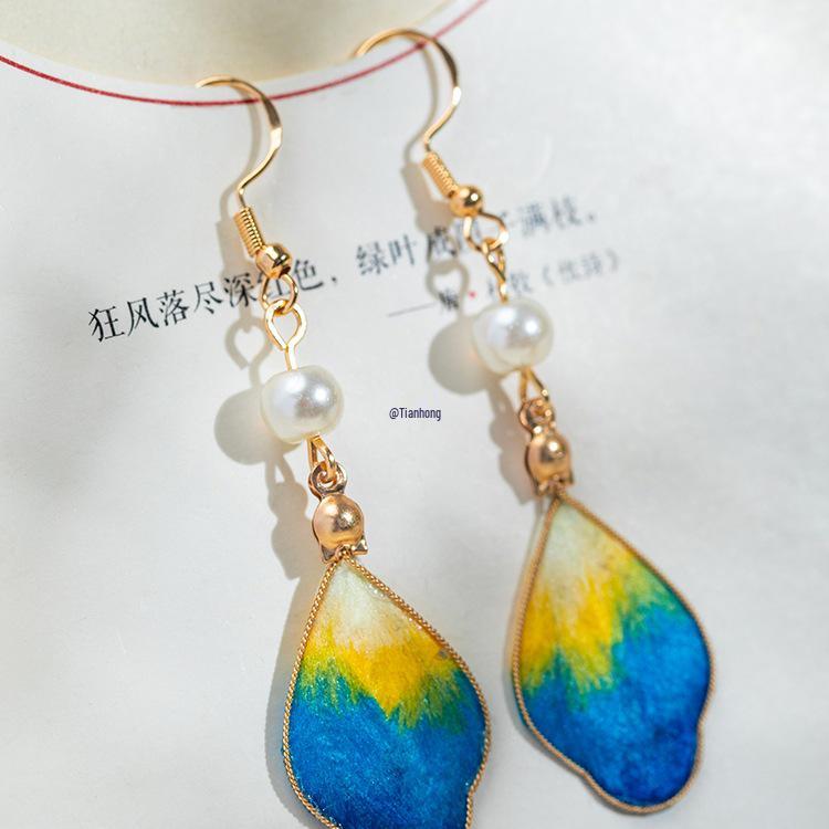 Handmade Silk Velvet 'A Thousand Li of Rivers and Mountains' Earrings - Retro Chinese Style Qipao Accessories with Ear Hooks/Clips for Women