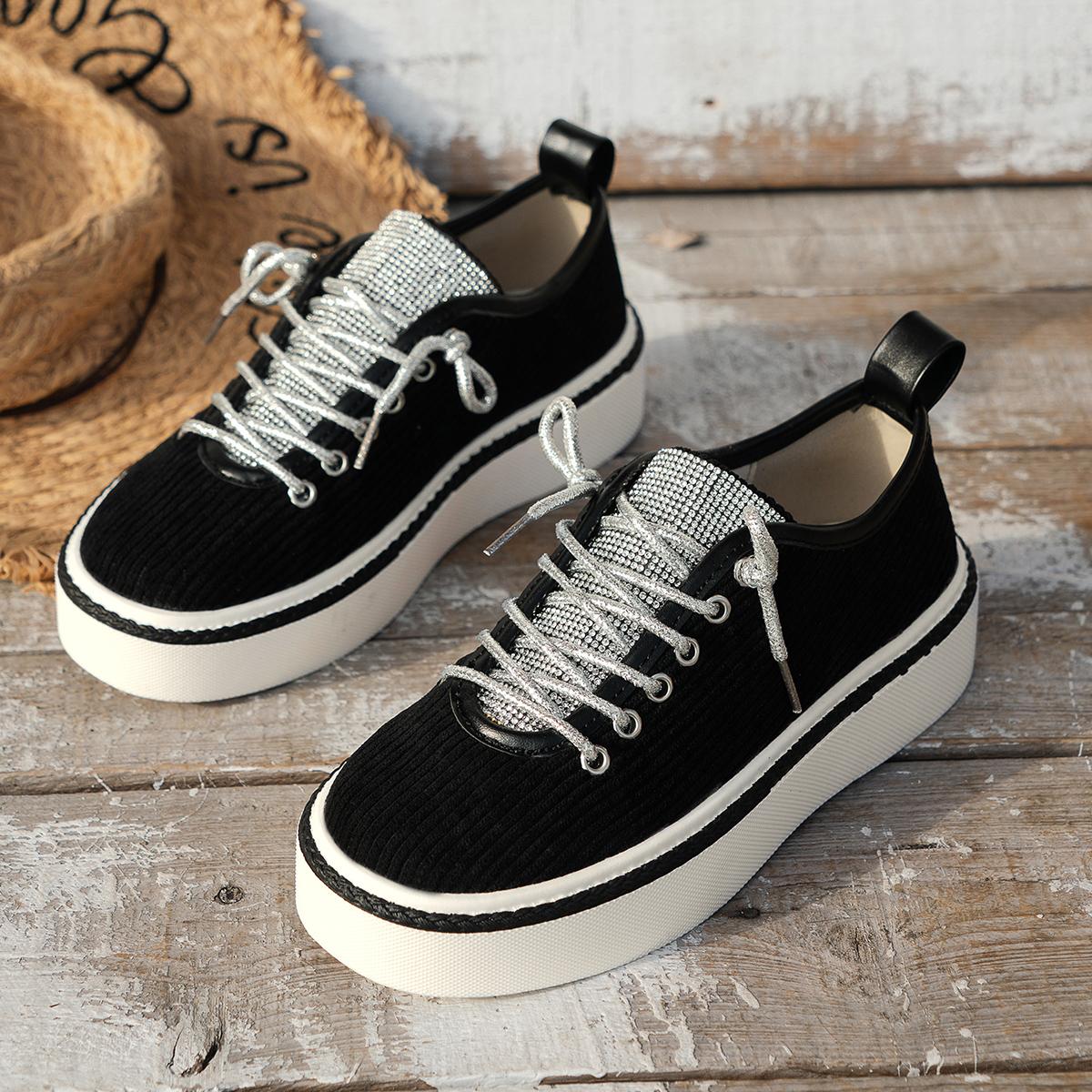 

2024 Женские повседневные туфли на плоской подошве с низким верхом из вулканизированной стали Универсальные удобные мокасины на шнуровке 2024 Кроссовки для ходьбы Zapatillas Mujer 41 чёрный