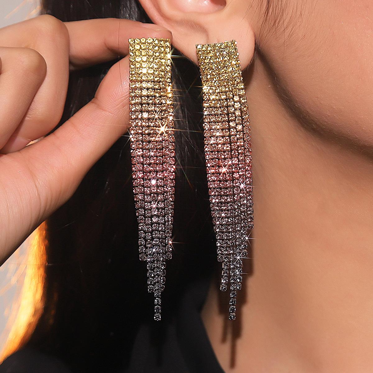 

European & American High-End Shiny Rhinestone Tassel Earrings for Women