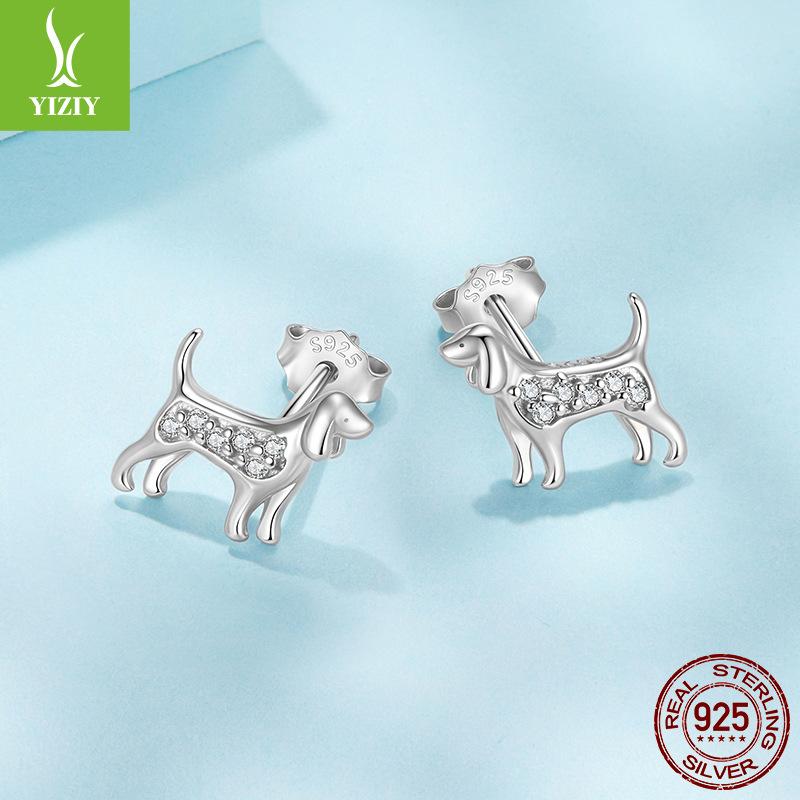 S925 Sterling Silver Golden Retriever Mini Stud Earrings, Exquisite And Cute Little Animal Dog Stud Earrings.
