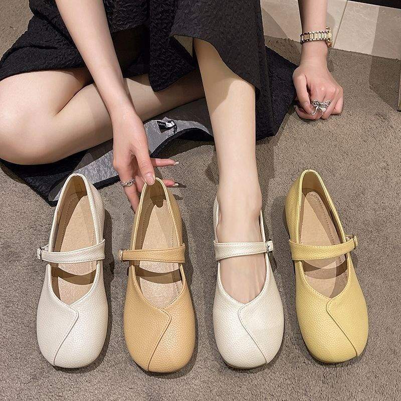 Mary Soft Leather Evening Wind Rare Shoes Gentle Soft Sole Single Shoes French 2025 Leather Shoes Flat Sole Word New Grandma Shoes