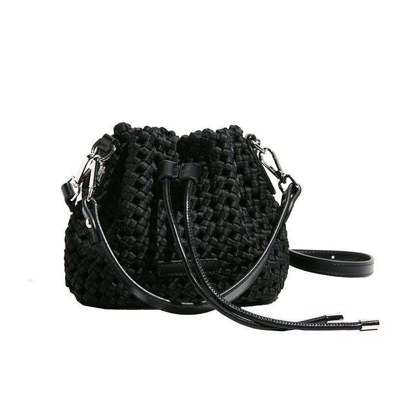 

High-end All-matching Portable Commuter Woven Bag Female Internet Celebrity Trend Bucket Vegetable Basket Shoulder Cross-body