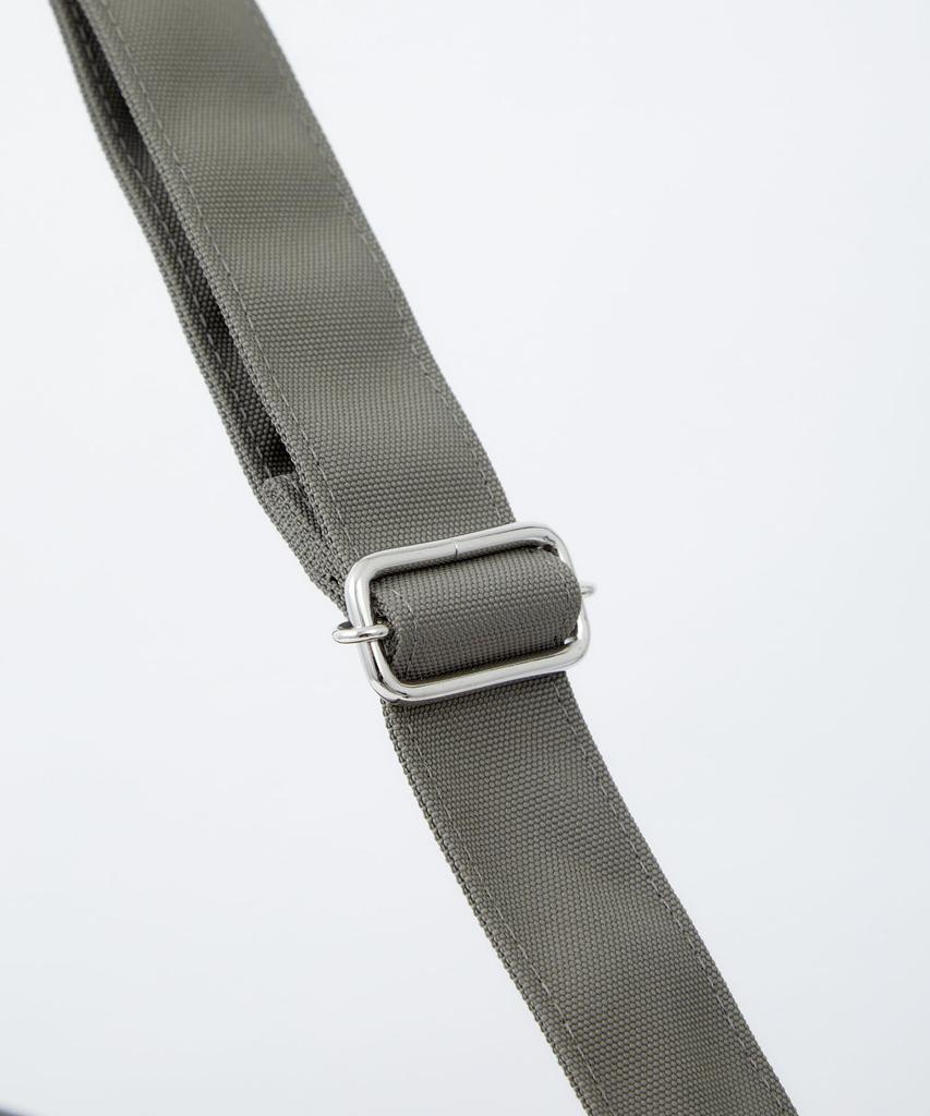 Sac bandoulière A4 TOGO ATS0661Z Olive [Anello] hydrofuge/multi-rangements