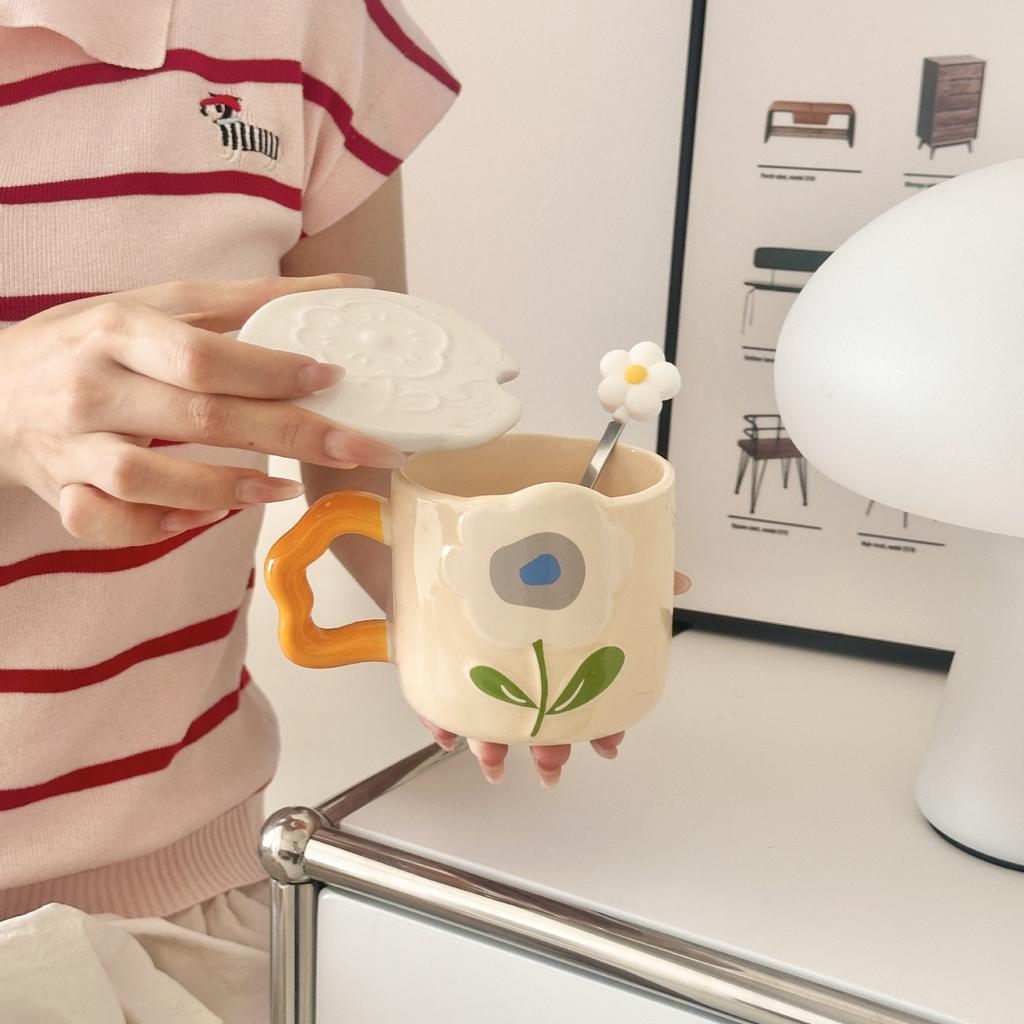 Tulip Cup Ceramic Cup Mug with Lid Girl Giving Friend Teacher Birthday Gift Practical Souvenir