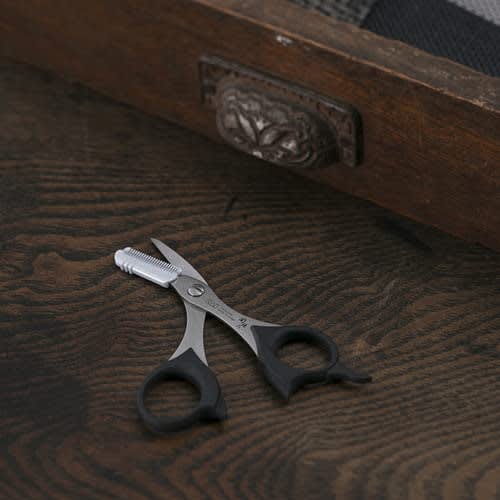 Kai Seki Magoroku Beard Scissors Comb Included Removable Eyebrow Cut Men's